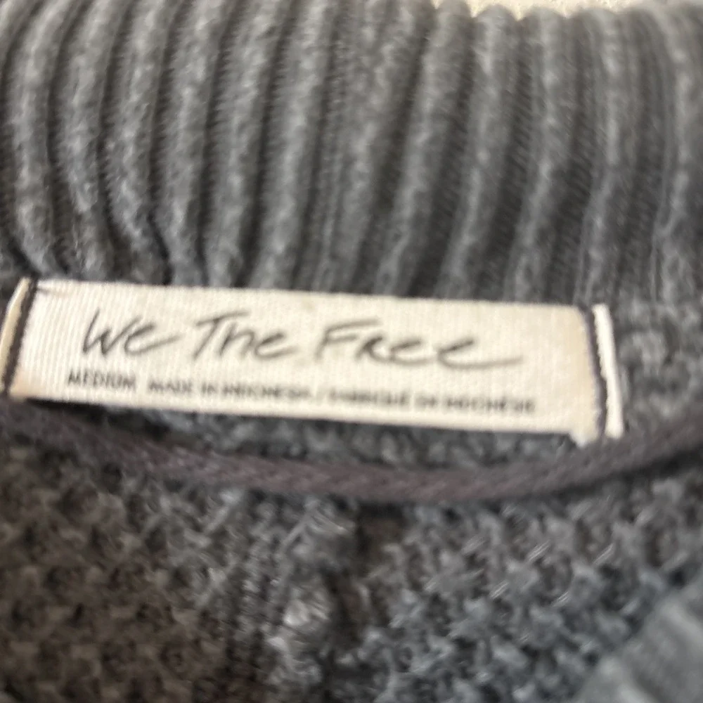 We The Free Shes a Keeper Vented-Hem Tunic Sweater Gray Boho Lagenlook M